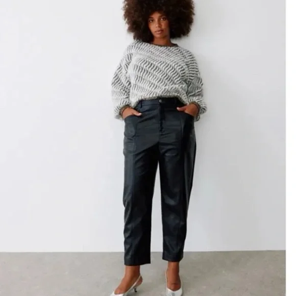 OLIVER BONAS Wavy Tinsel Metallic Knitted Jumper Sweater 
Sz US 14 or Large - Picture 3 of 12